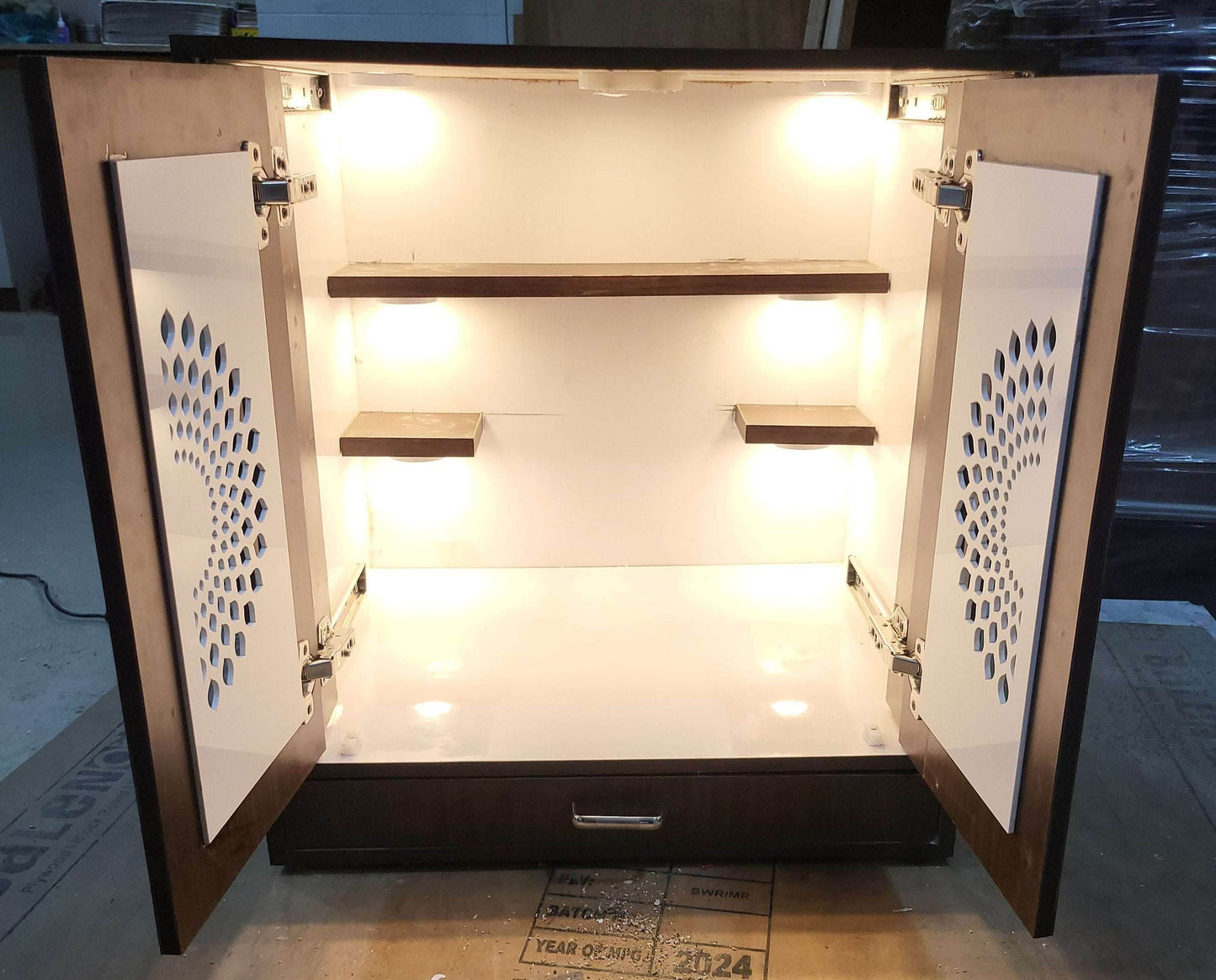 Acrylic Home temple with pocket pocket door wallmount - Home temple