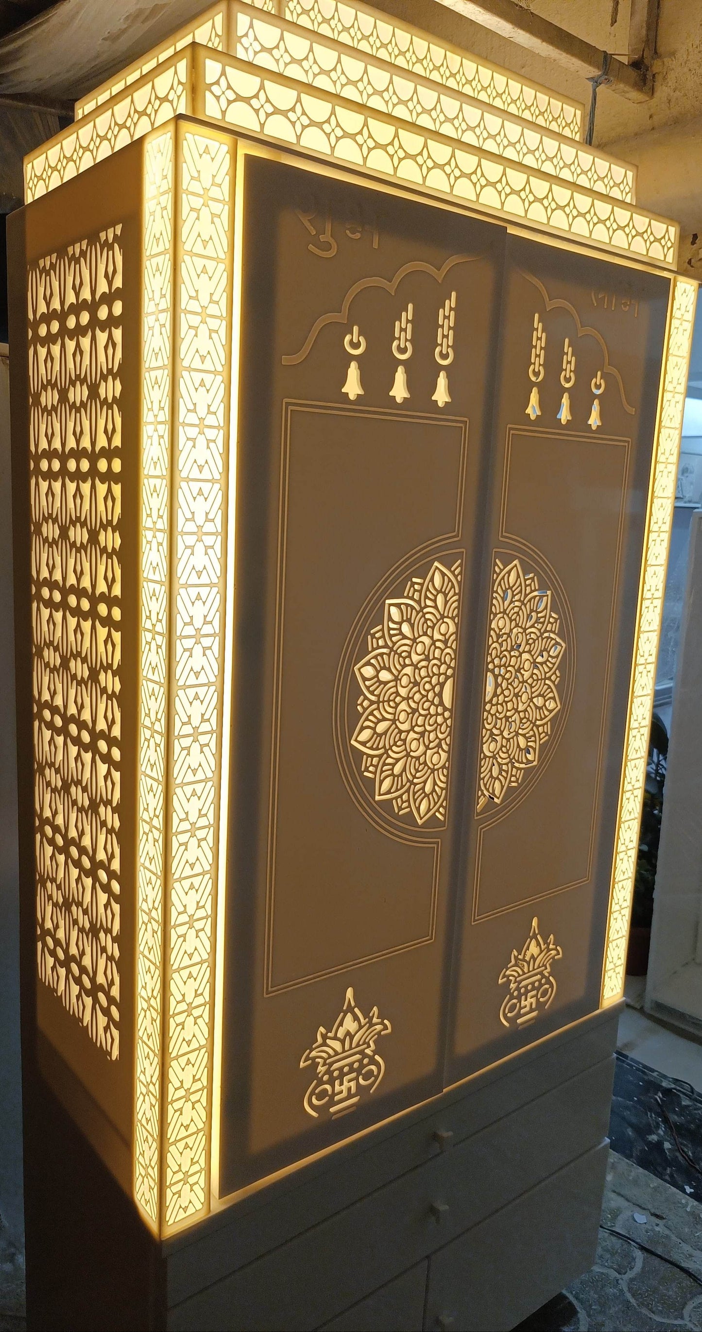 Beautiful Corian Temple with sliding door - Home temple
