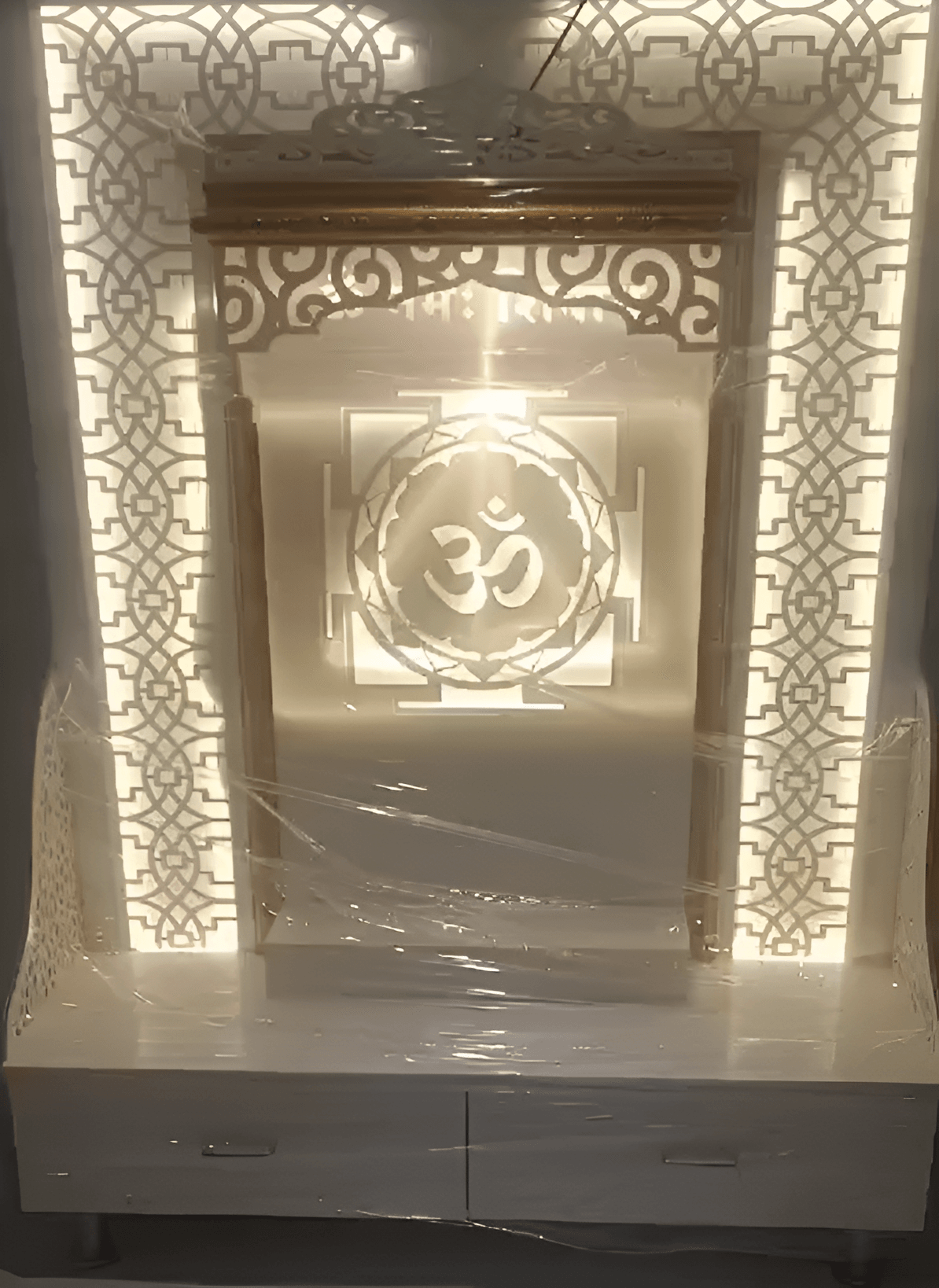 Corian temple with low setting modern design - Home temple 