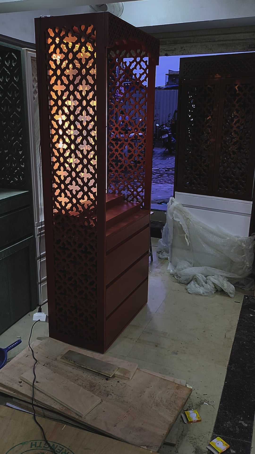 Pu polished home temple acrylic with storage video